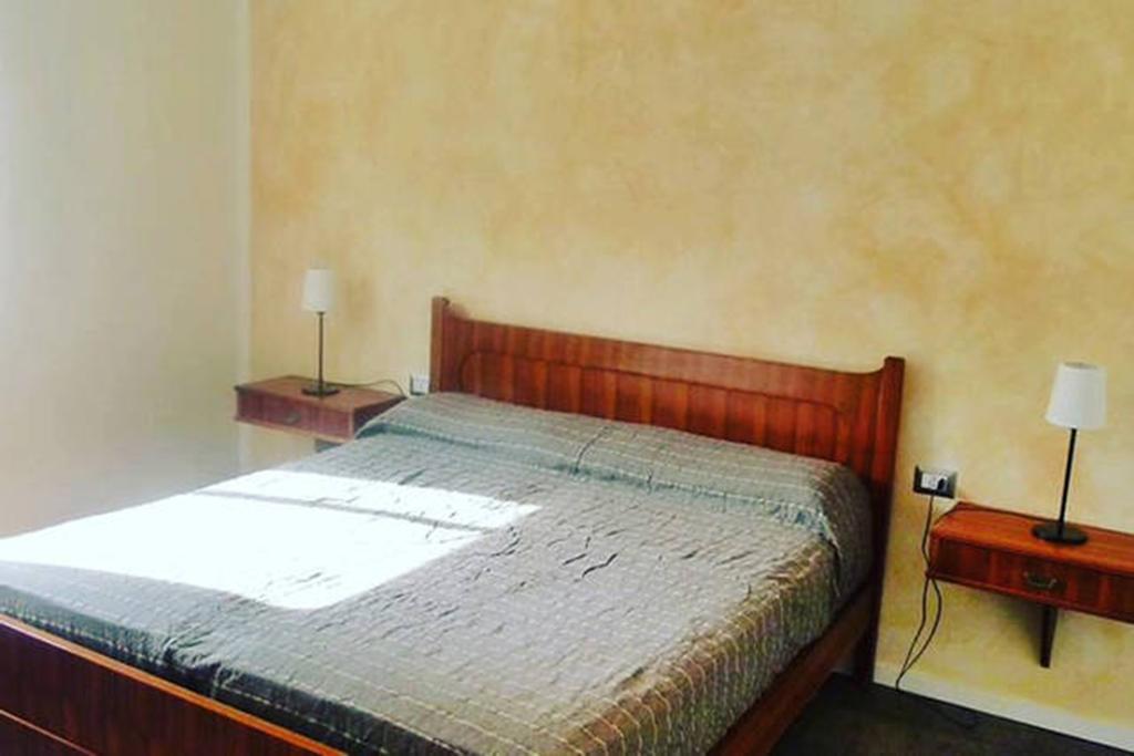 Apartment Piccolo Borgo Castelveccana Buitenkant foto